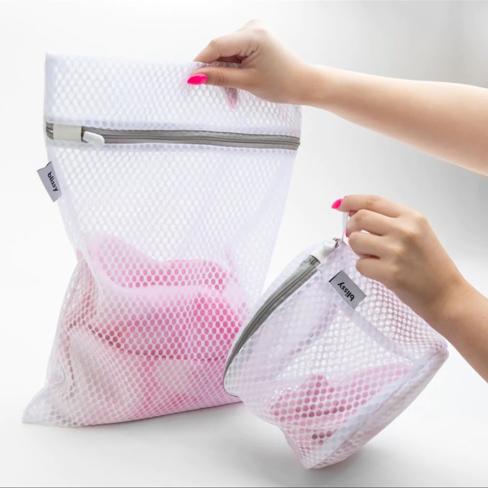Mesh Laundry Bag - Picture 6 of 10